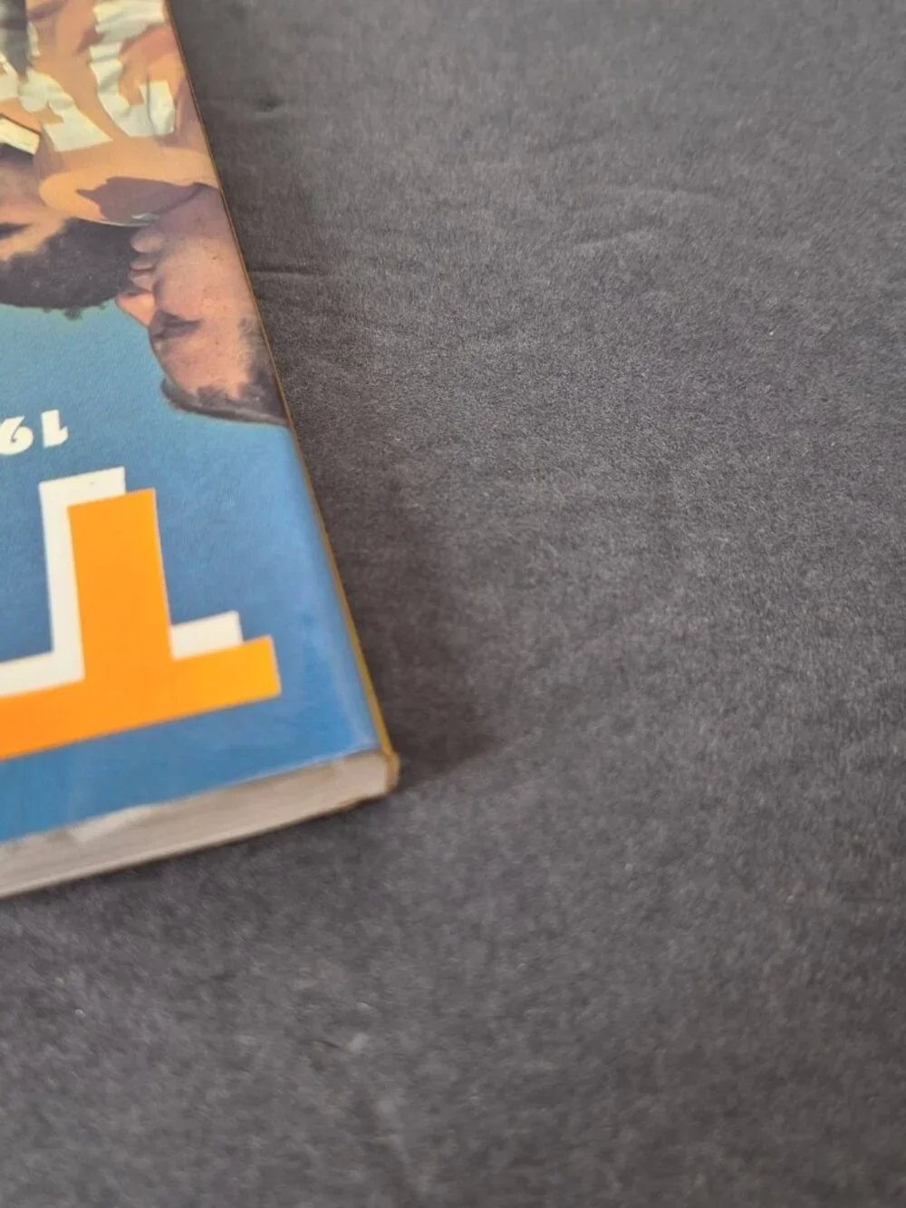 1987 University of Tennessee Volunteers Football Media Guide/Program - Picture 5 of 12